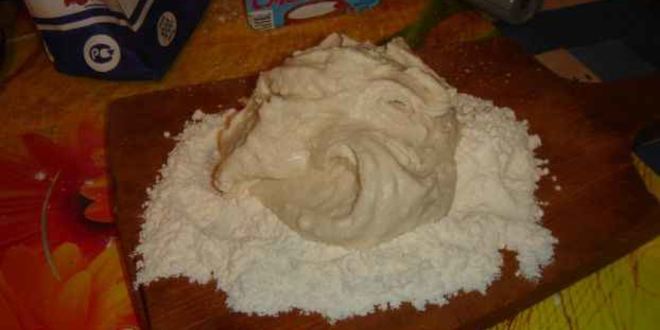 Рецепт пельменей в горшочках с печенью и бульоном