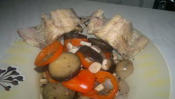 Рецепт Сома в мятном бульоне и фасоль с овощами