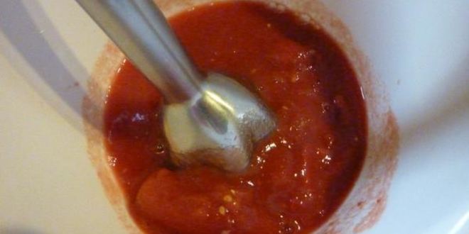 Рецепт супа на курином бульоне с мускатной тыквой и луком