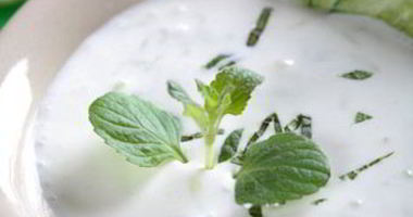 Рецепт Белого гаспачо с виноградом и огурцами