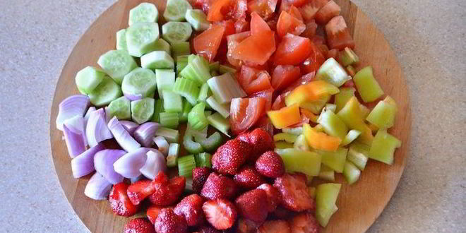 Рецепт гаспачо с клубникой