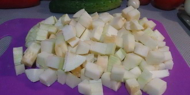 Рецепт острого гаспачо с кабачком