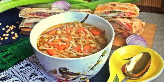 Рецепт горохового супа с итальянским акцентом