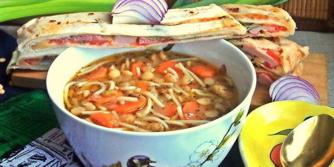 Рецепт горохового супа с итальянским акцентом