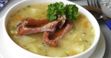 Рецепт Горохового супа с копчеными ребрышками