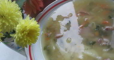 Рецепт Горохового супа с копчеными свиными хрящиками