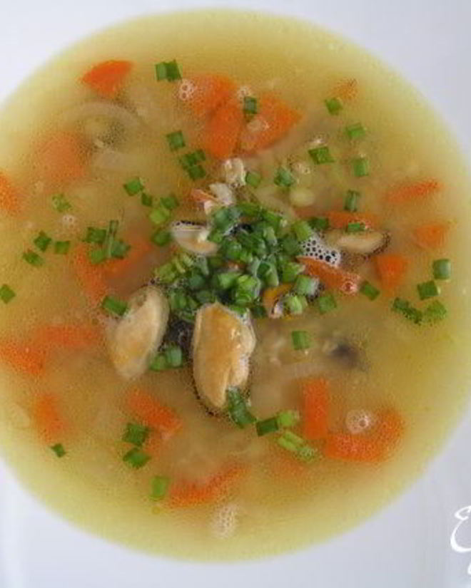 Рецепт горохового супа с мидиями