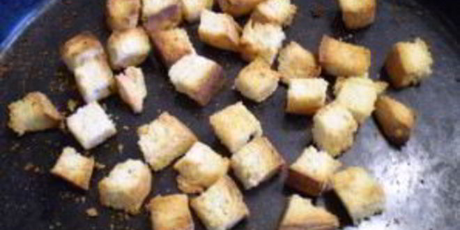 Рецепт горохового супа с сухариками