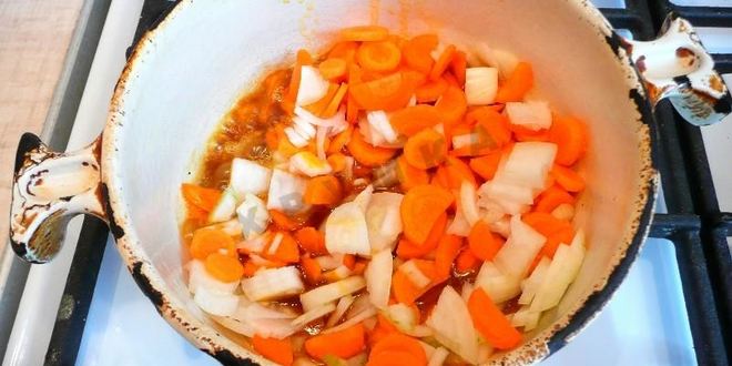 Рецепт горохового супа с тушенкой