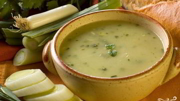 Рецепт Супа из копченой рыбы с горохом