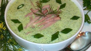 Рецепт Холодного огуречного супа с фасолью и ветчиной