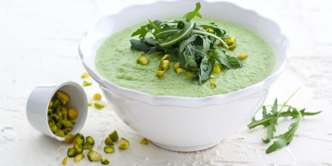 Рецепт Холодного супа из кабачков с фисташками