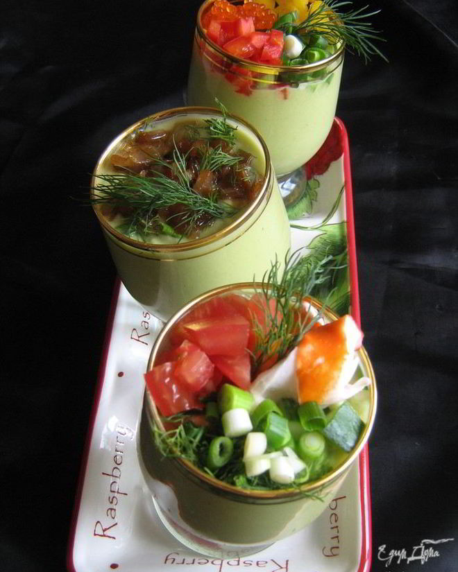 Рецепт холодного супа-пюре авокадо и компания