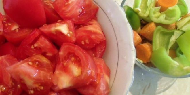 Рецепт холодного томатного супа с грецкими орехами