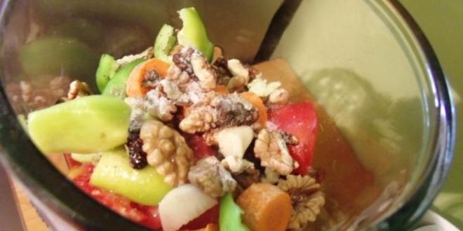 Рецепт холодного томатного супа с грецкими орехами