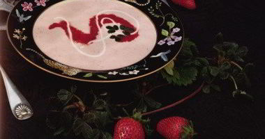 Рецепт Холодного ягодного супа с черничным соусом