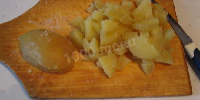 Рецепт окрошки на кефире классическая с колбасой