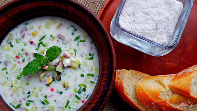 Рецепт окрошки на сметане с мясом
