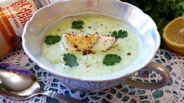 Рецепт Окрошки по-болгарски с яйцами