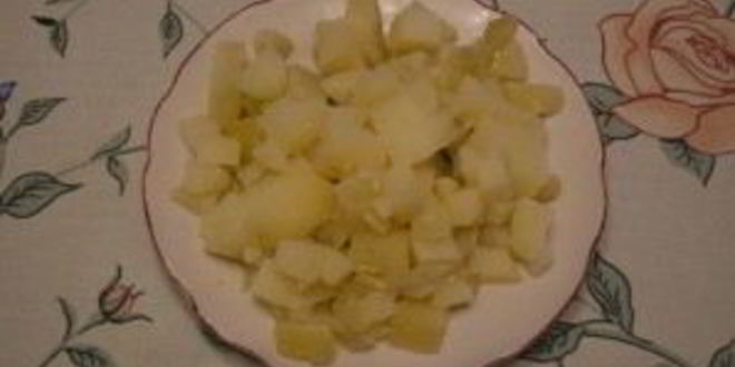 Рецепт окрошки с копченой грудкой