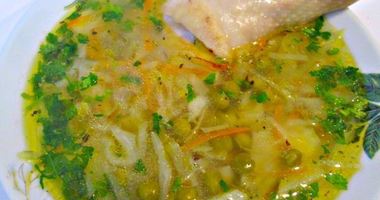 Рецепт Куриного супа с зеленым горошком и овощами