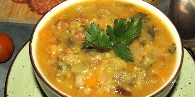 Рецепт Чечевичной похлебки с овощами и пепперони