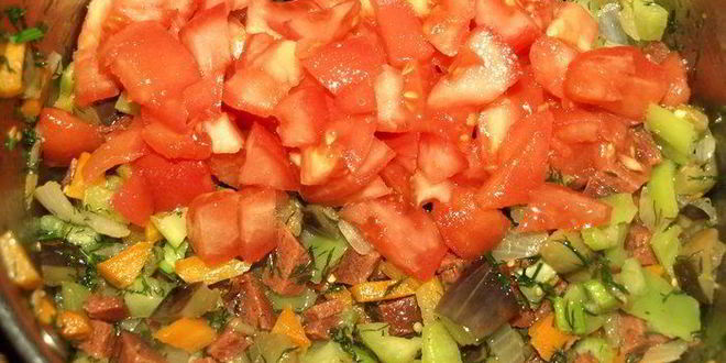 Рецепт чечевичной похлебки с овощами и пепперони