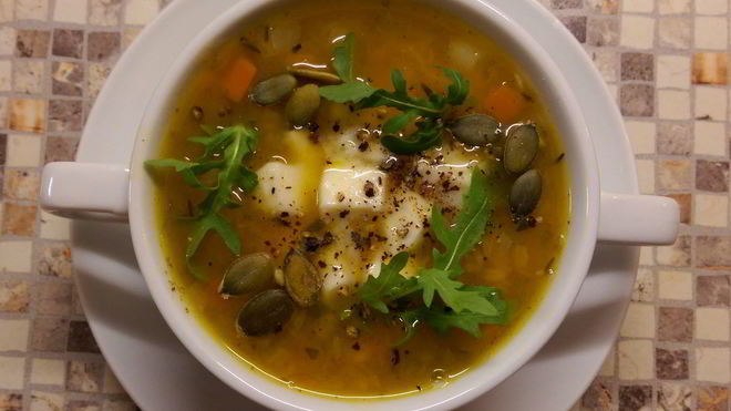 Рецепт чечевичной похлебки с тыквой и моцареллой