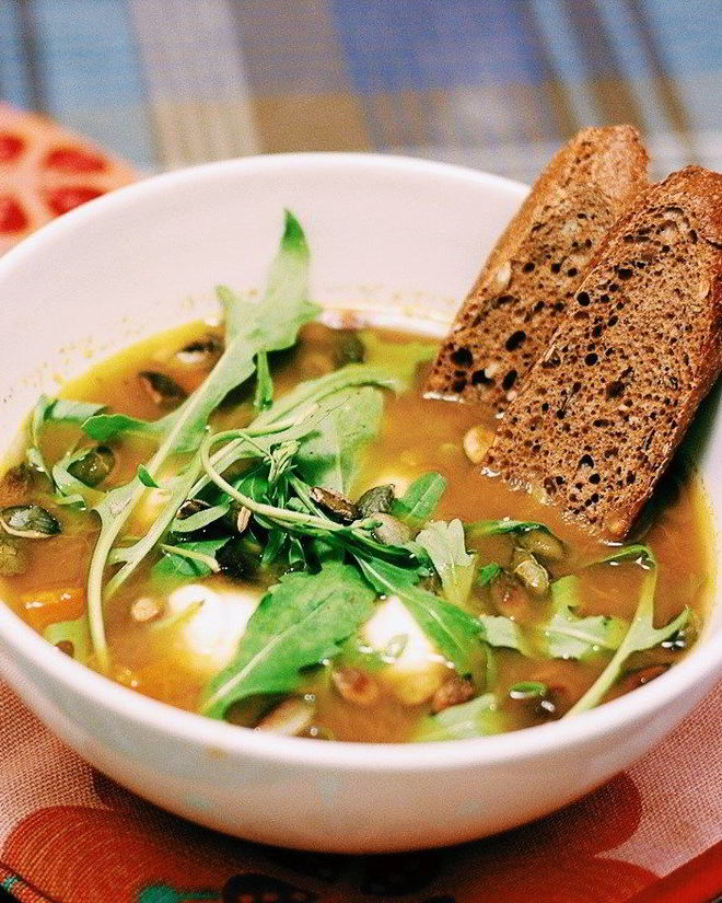 Рецепт чечевичной похлебки с тыквой и моцареллой