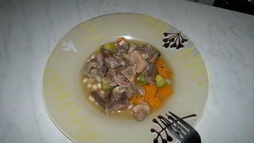 Рецепт Похлебки с индюшачьими желудочками, бедром и овощами