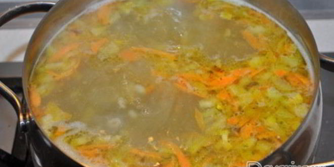 Рецепт рассольника с куриными потрошками