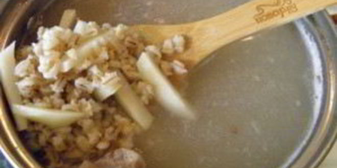 Рецепт рассольника с перловкой и солеными огурцами