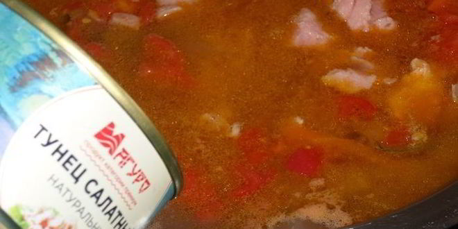 Рецепт рассольника с тунцом