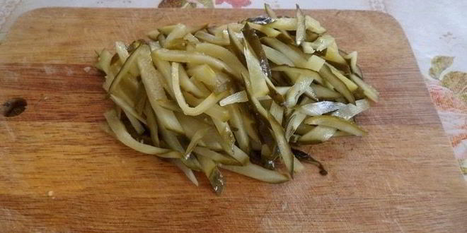 Рецепт рассольника с тунцом