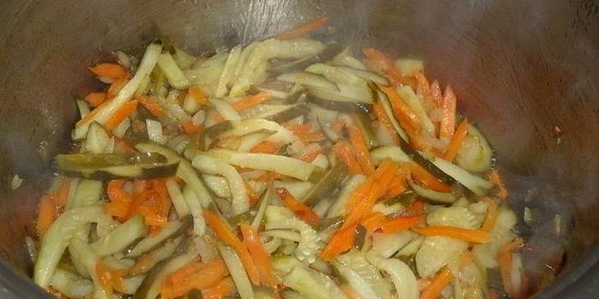 Рецепт рассольника с тунцом