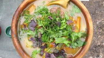 Рецепт Шурпы из баранины на костре