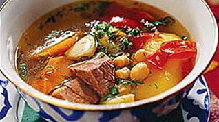 Рецепт Шурпы из свинины на костре