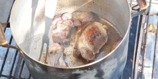 Рецепт вкусного супа шурпа на костре в казане
