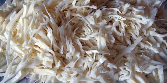 Рецепт солянки из капусты с сосисками в мультиварке