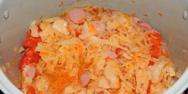 Рецепт солянки из капусты с сосисками в мультиварке