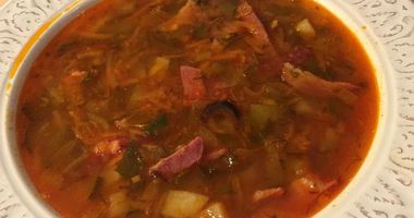 Рецепт Солянки мясной из колбасных изделий