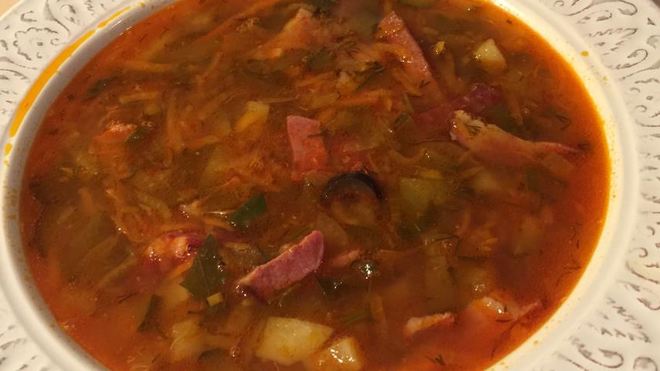 Рецепт солянки мясной из колбасных изделий