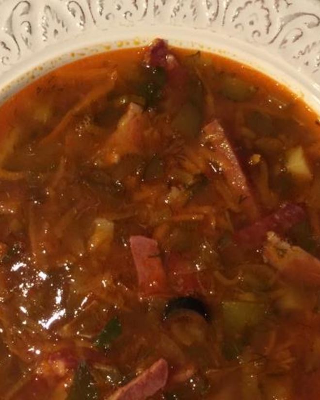 Рецепт солянки мясной из колбасных изделий