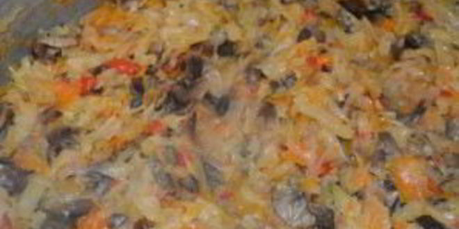 Рецепт солянки на зиму в банках с грибами