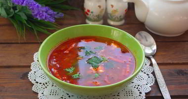 Рецепт Солянки с курицей и колбасой