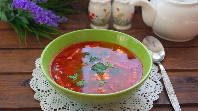 Рецепт солянки с курицей и колбасой