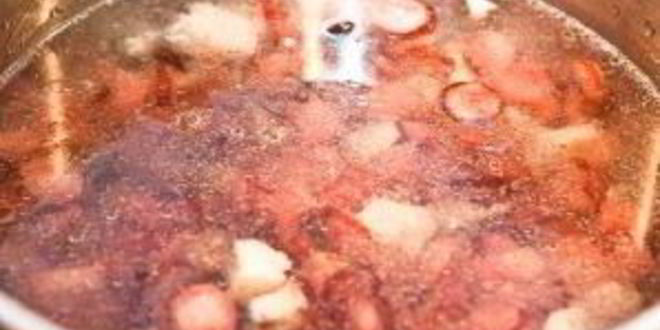 Рецепт солянки с маслинами и колбасой