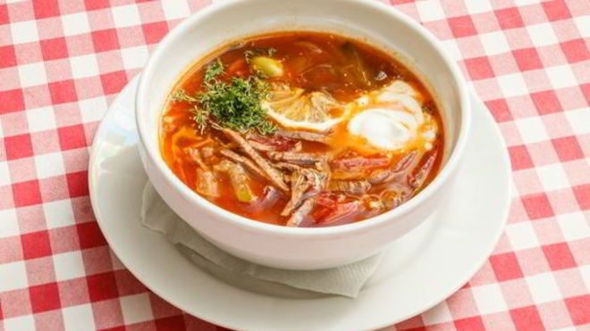 Рецепт солянки с оливками