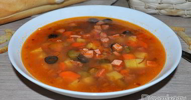 Рецепт Солянки с тушенкой