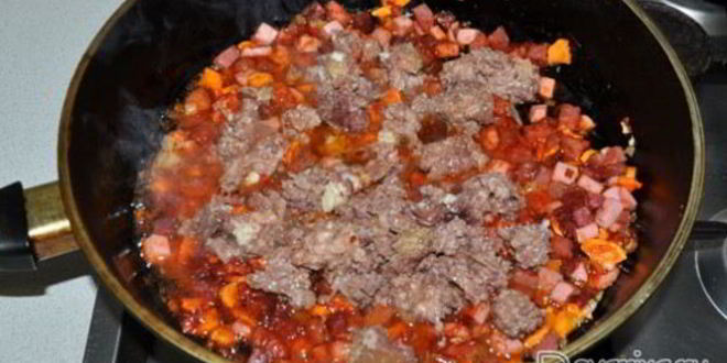 Рецепт солянки с тушенкой